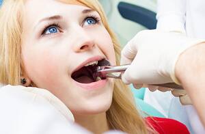 Почему важно беречь и своевременно лечить молочные зубы?